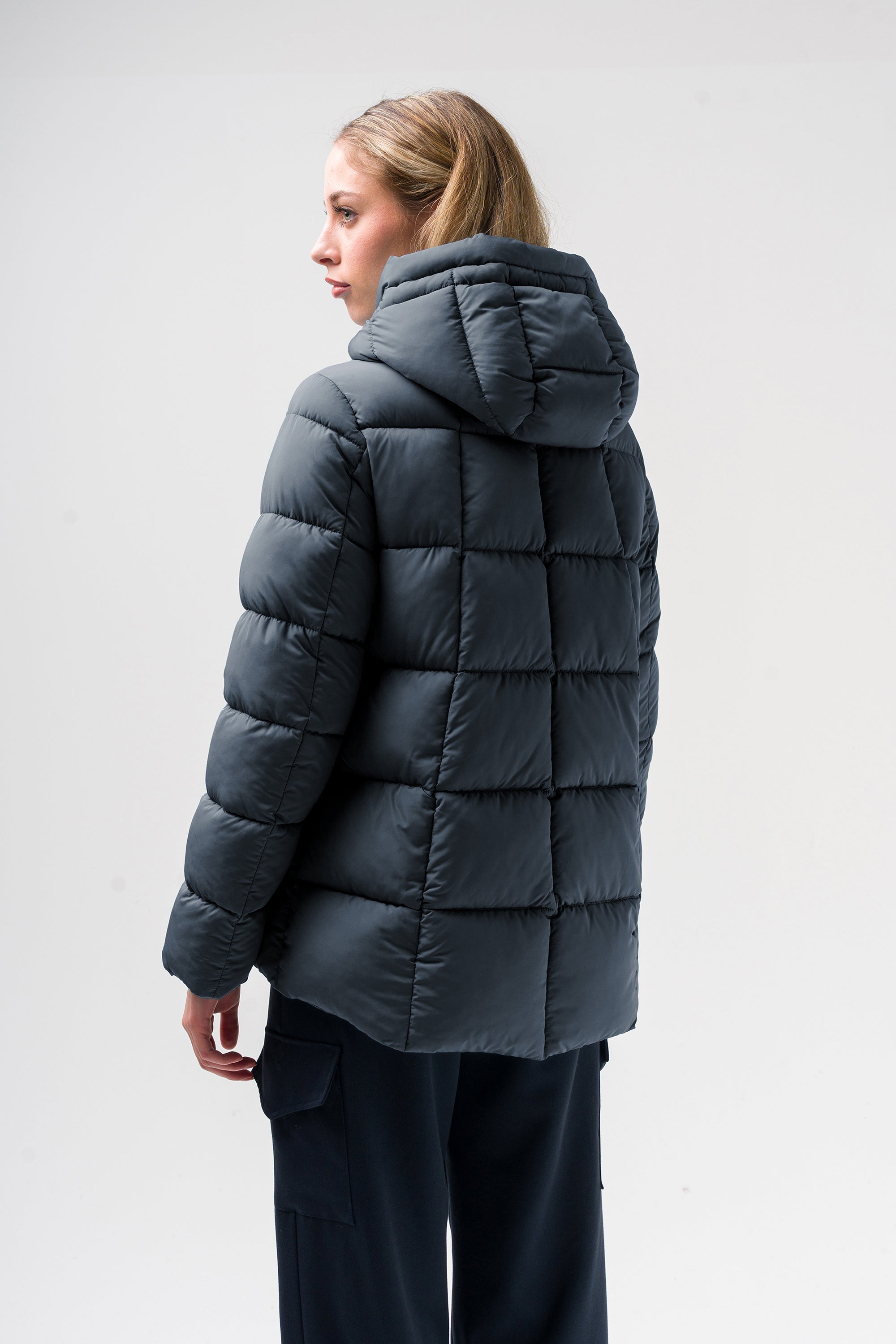 Quilted jacket with hood