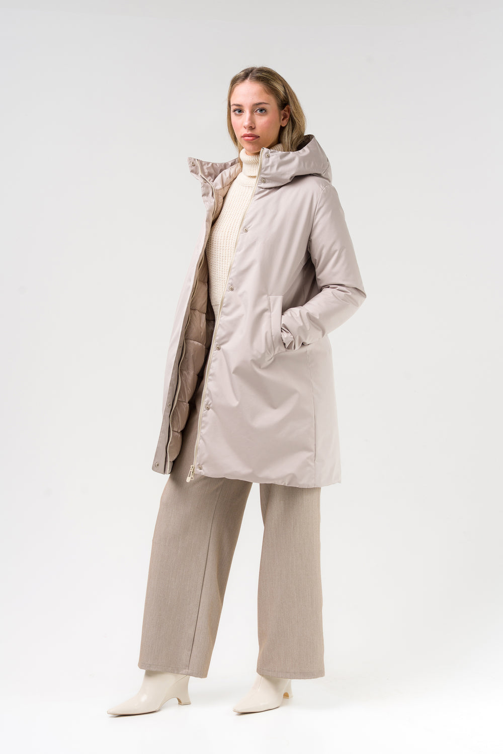 Translation missing: it.giaccone-lungo-tecnico-imbottito-cwc644thpo4-02