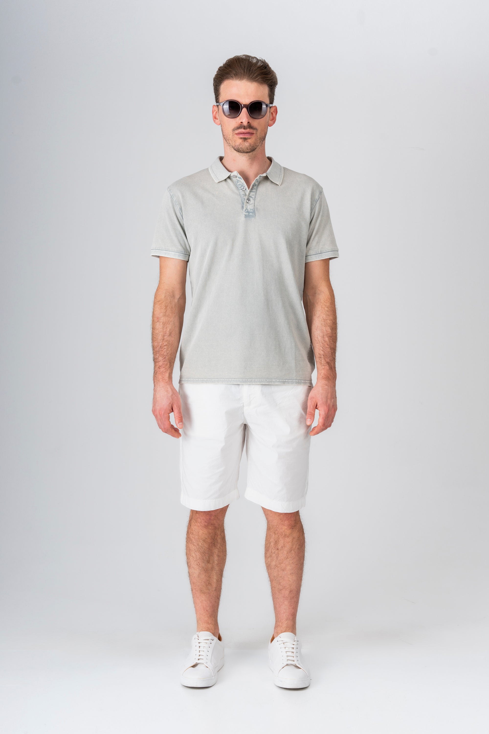 TMC546TPCF5_395F_INDOSSATO.jpg